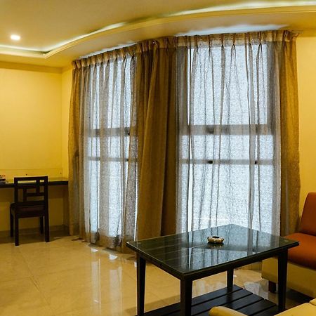 Hotel Viva Inn Yerandwane 外观 照片